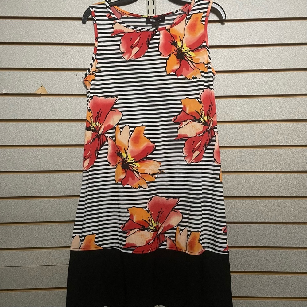 RN Studio By Ronnie Nicole L Sleeveless Dress Black White Stripes Orange Flowers